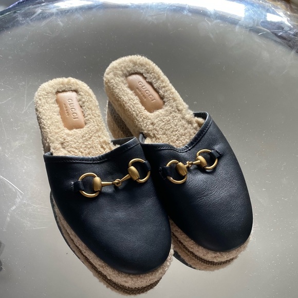 Gucci Shoes - Brand New!! GUCCI Shoes! Black Shearling size 38